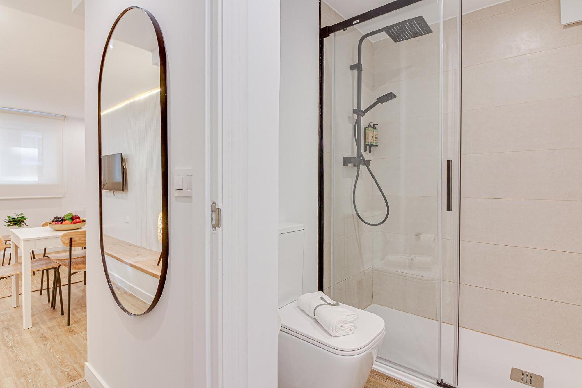 Diseno A Coruna Con Garaje Gratis By Theblueapartments Com Экстерьер фото